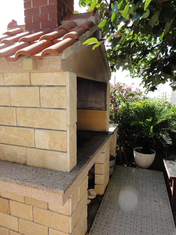 Apartments Babaja Trogir Bagian luar foto