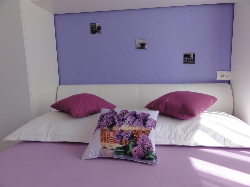 Apartments Babaja Trogir Bagian luar foto