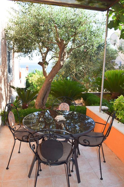 Apartments Babaja Trogir Bagian luar foto