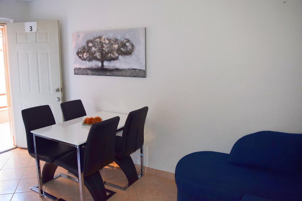 Apartments Babaja Trogir Bagian luar foto