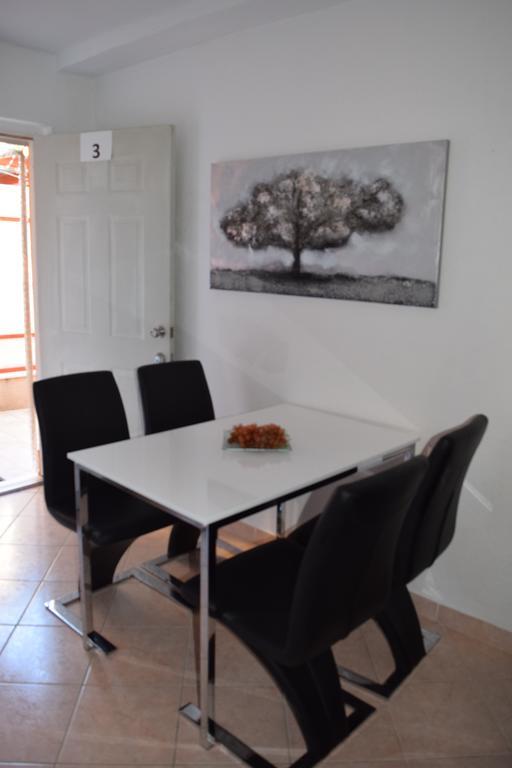 Apartments Babaja Trogir Bagian luar foto