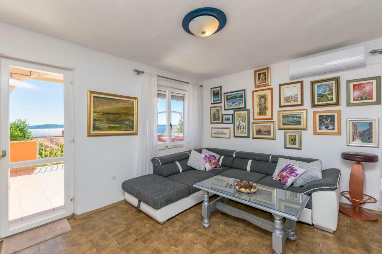 Apartments Babaja Trogir Bagian luar foto