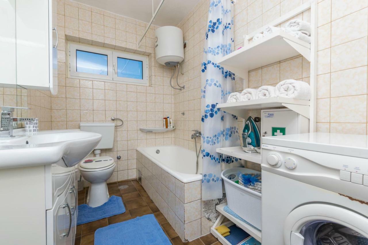 Apartments Babaja Trogir Bagian luar foto