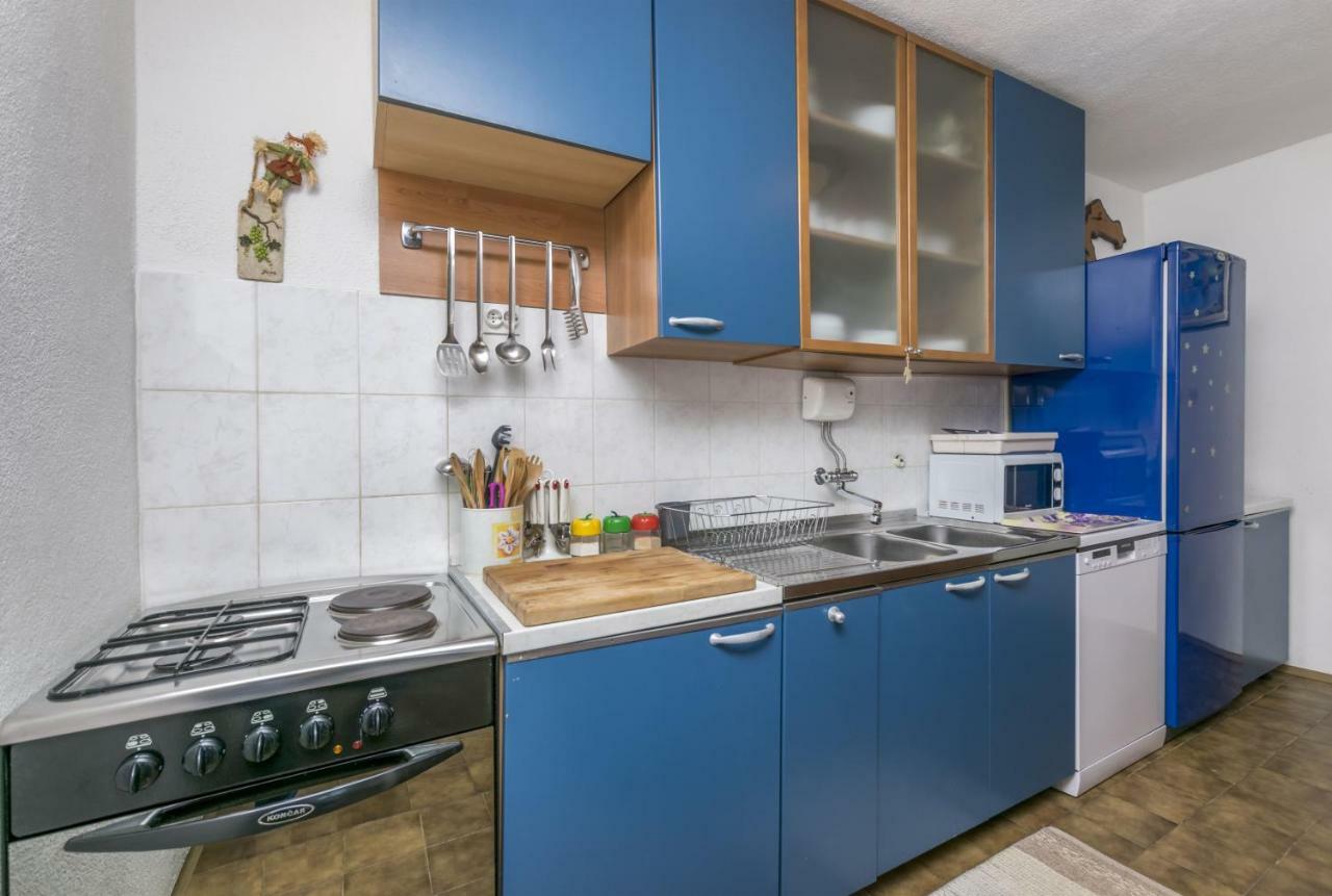 Apartments Babaja Trogir Bagian luar foto