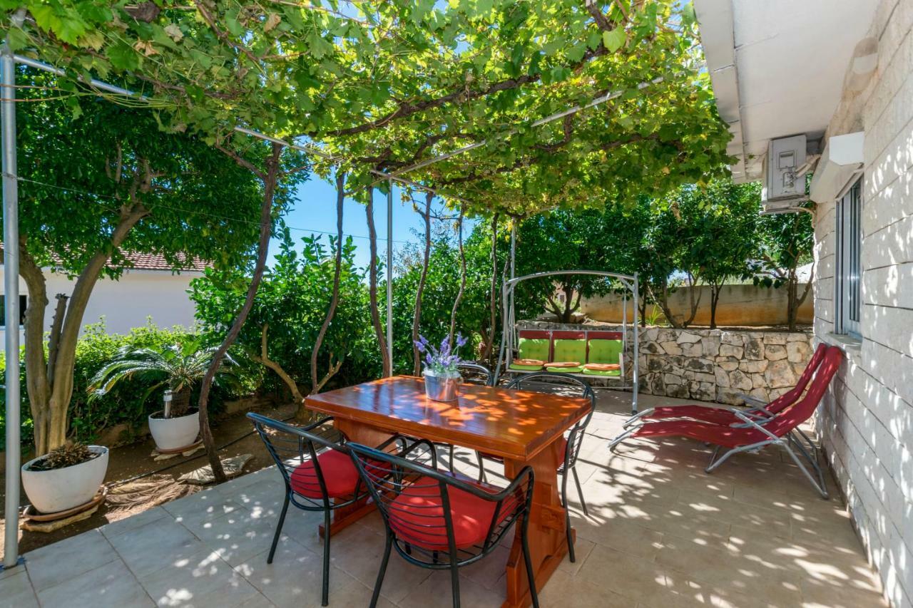 Apartments Babaja Trogir Bagian luar foto