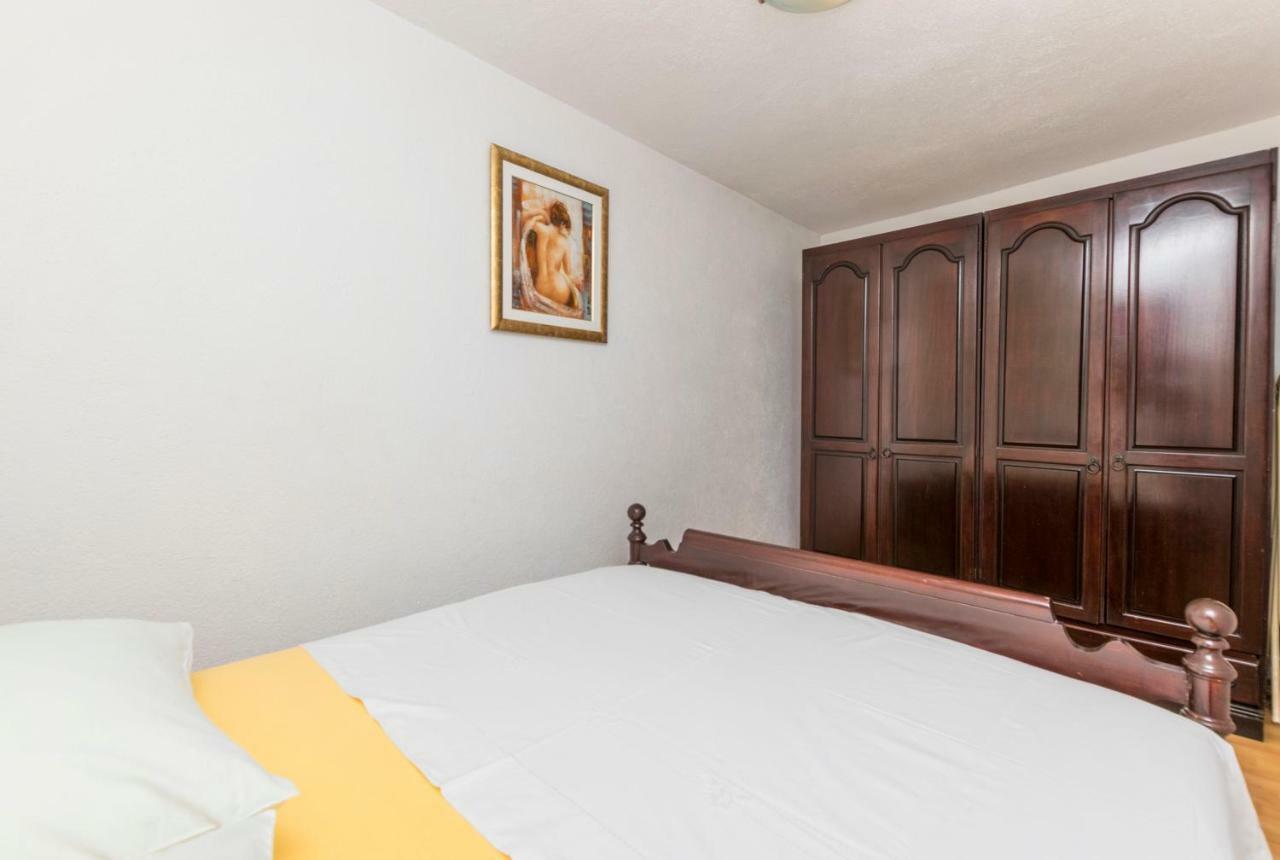 Apartments Babaja Trogir Bagian luar foto