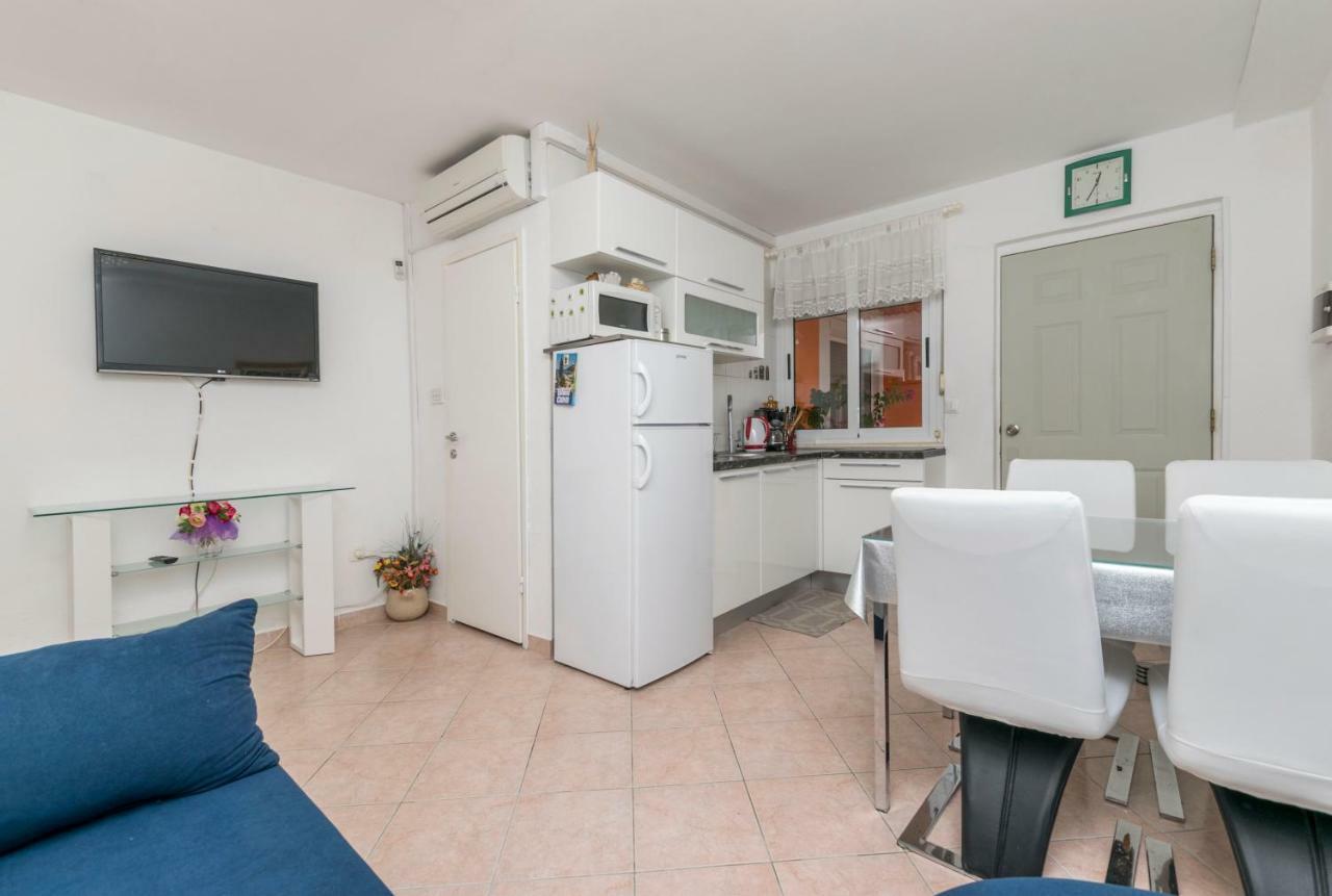 Apartments Babaja Trogir Bagian luar foto