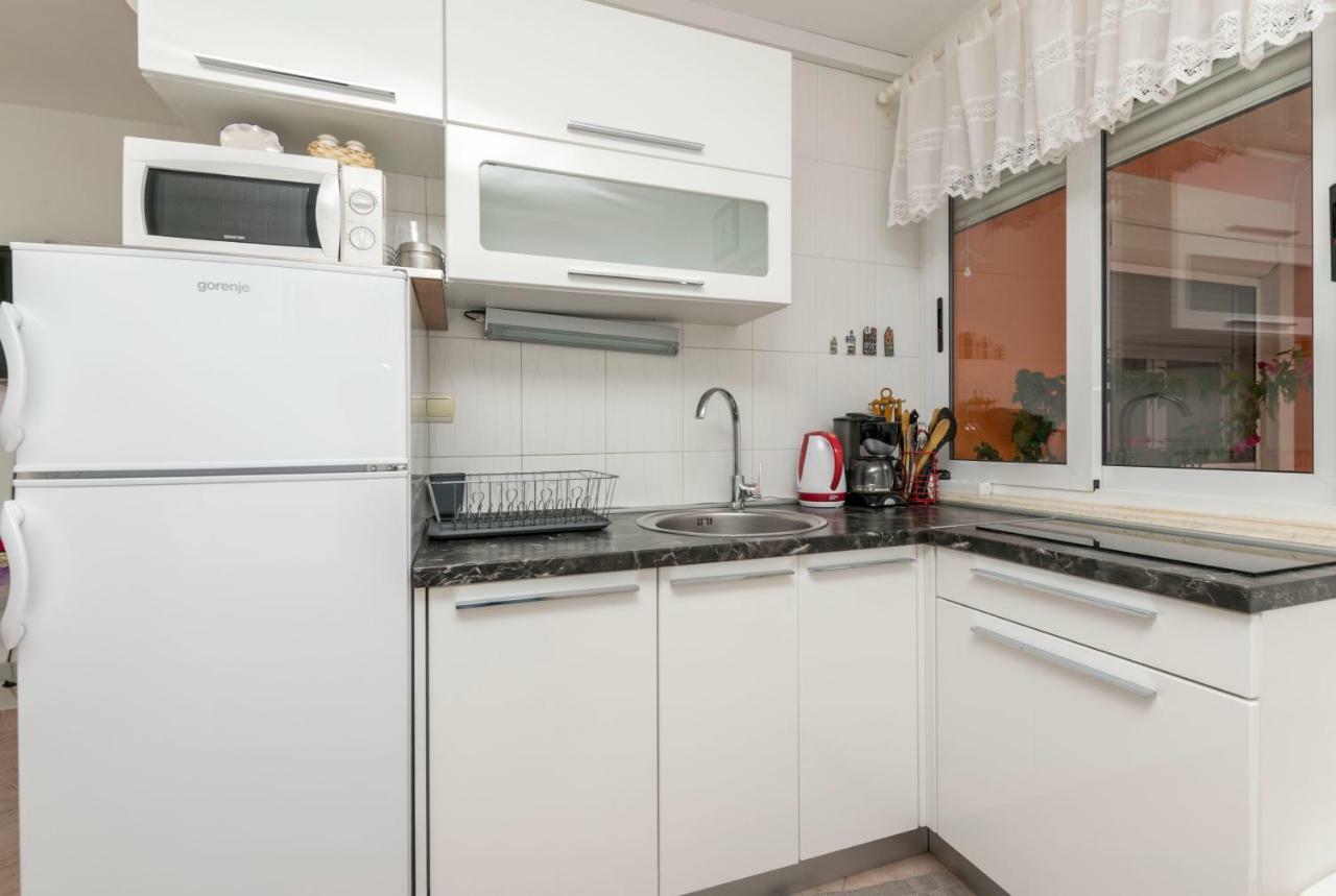 Apartments Babaja Trogir Bagian luar foto